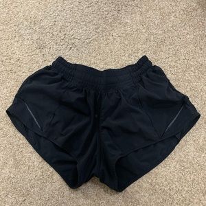 Lululemon hotty hot size 2